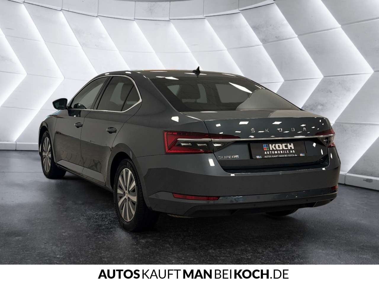 Fahrzeugbild eines Skoda Superb