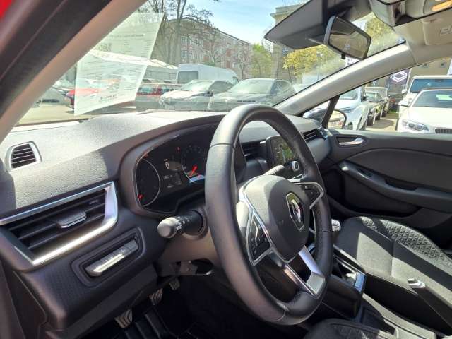 Fahrzeugbild eines Renault Clio