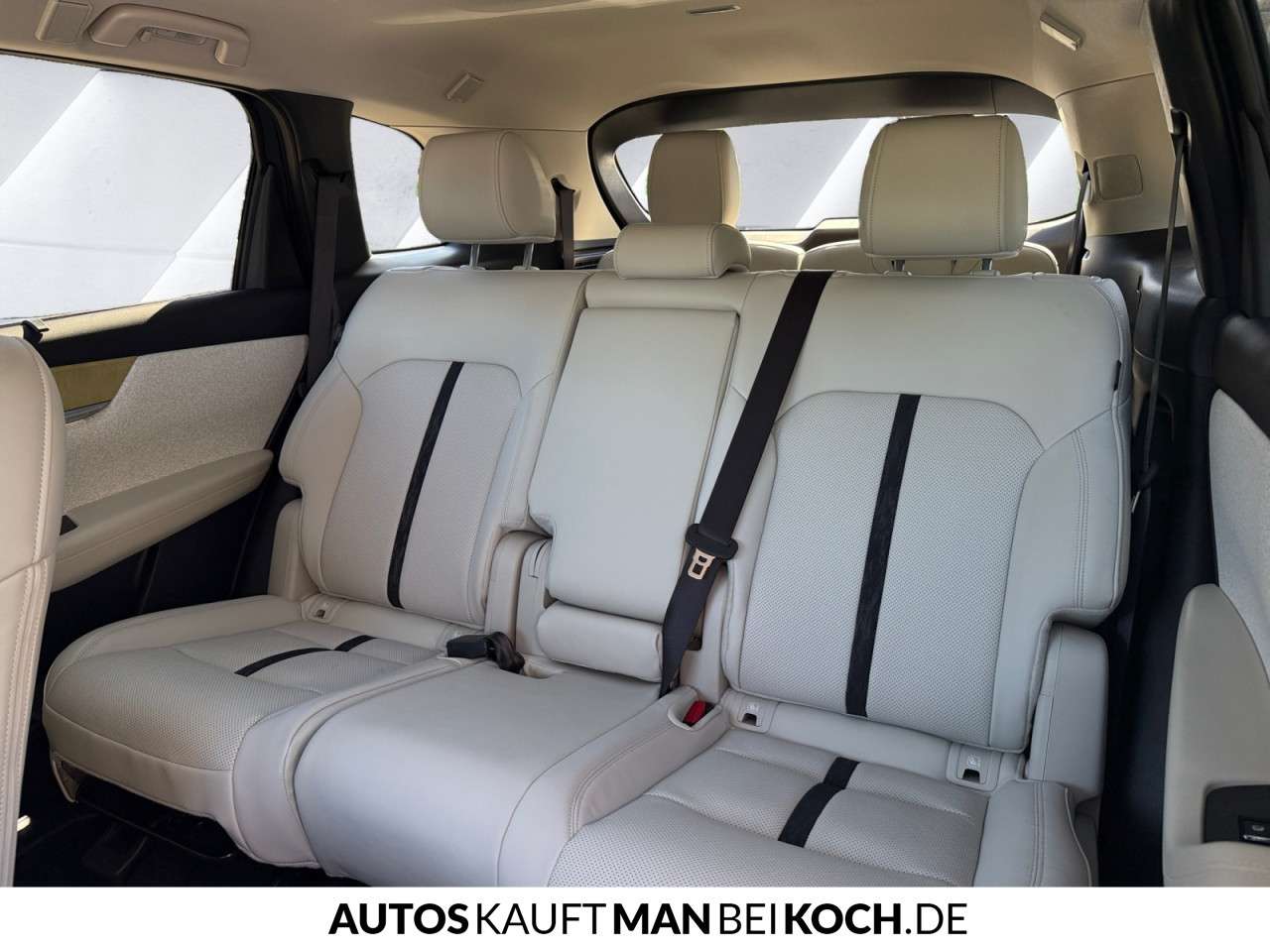Fahrzeugbild eines Mazda CX-80