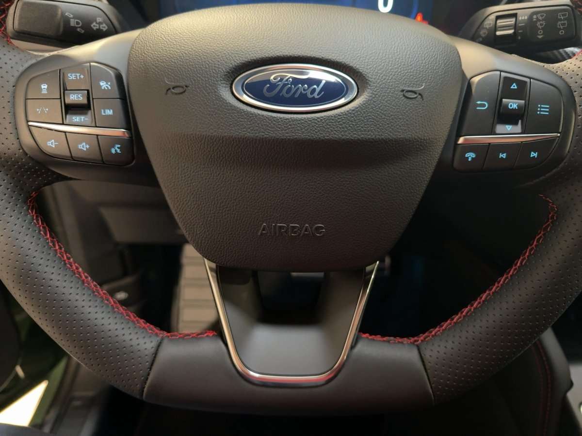 Fahrzeugbild eines Ford Kuga