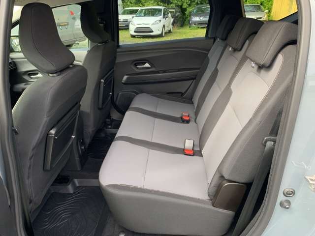 Fahrzeugbild eines Dacia Jogger