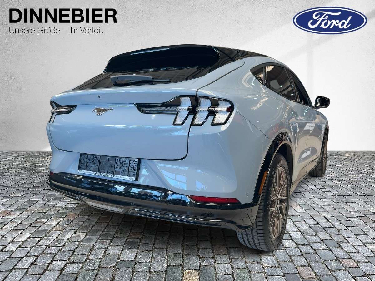 Fahrzeugbild eines Ford Mustang Mach-E