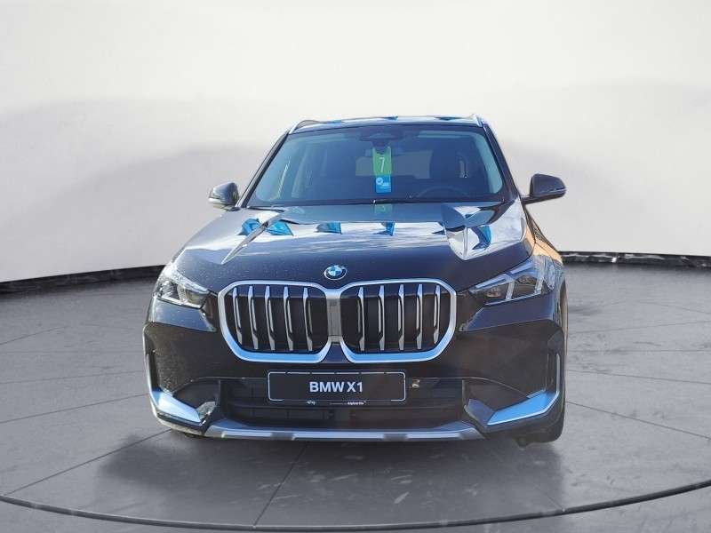 Fahrzeugbild eines BMW X1