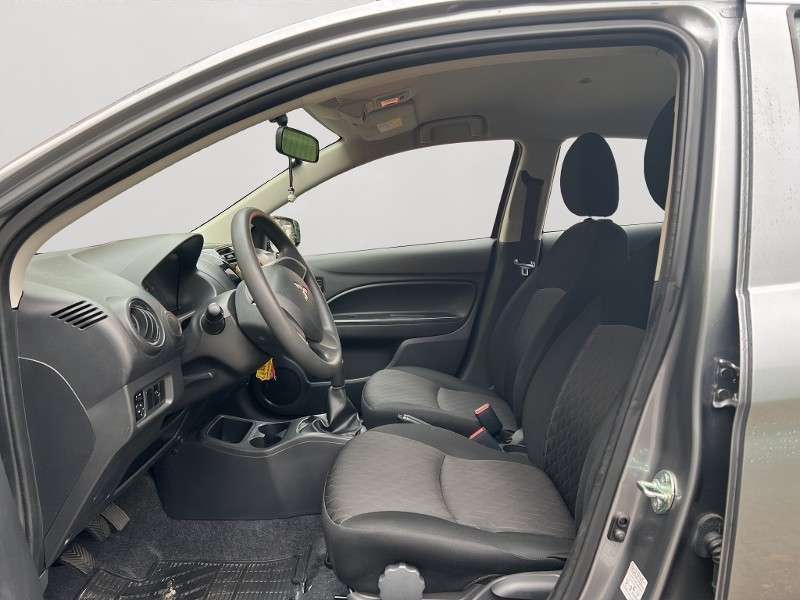 Fahrzeugbild eines Mitsubishi Space Star
