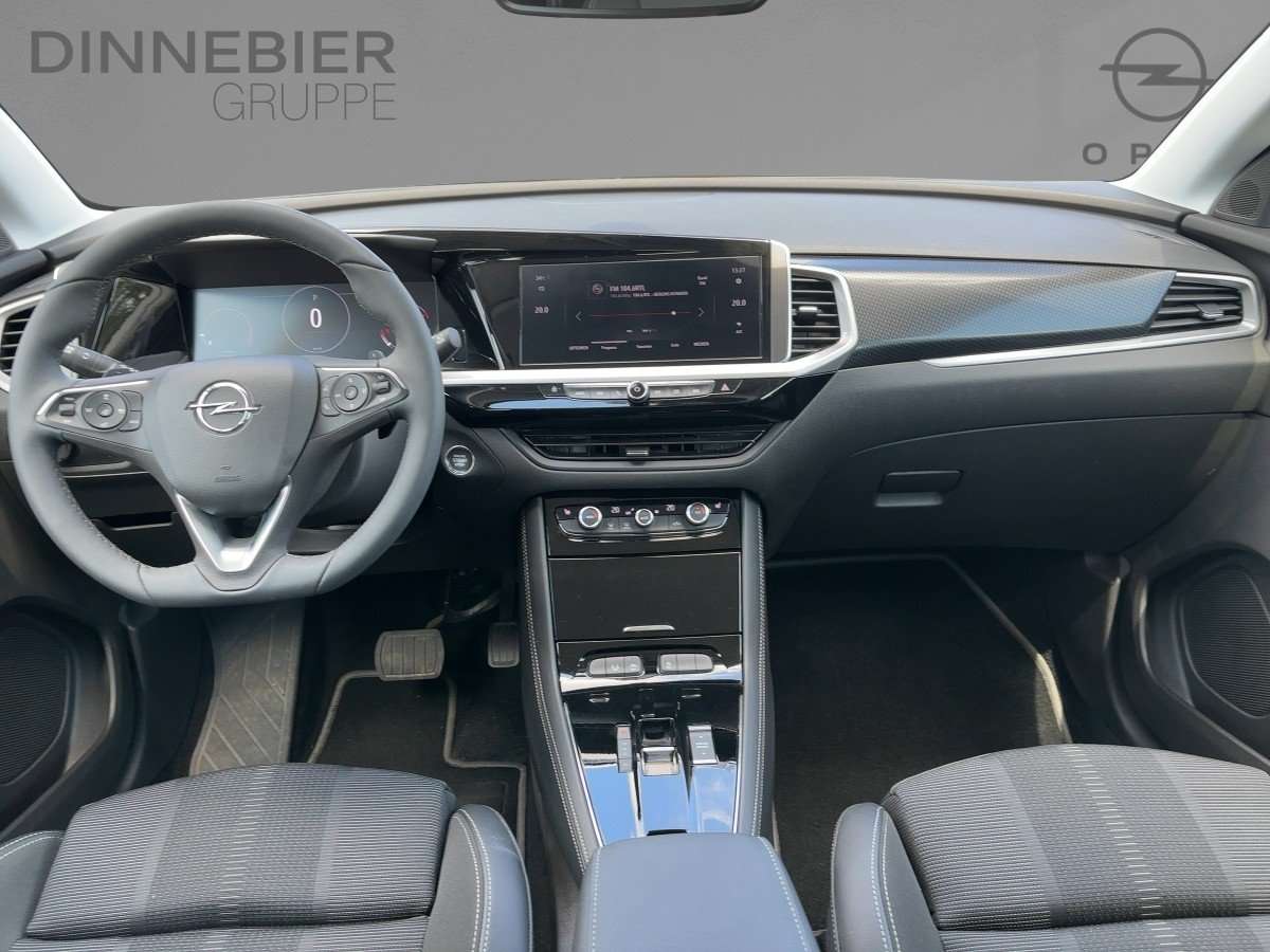 Fahrzeugbild eines Opel Grandland X