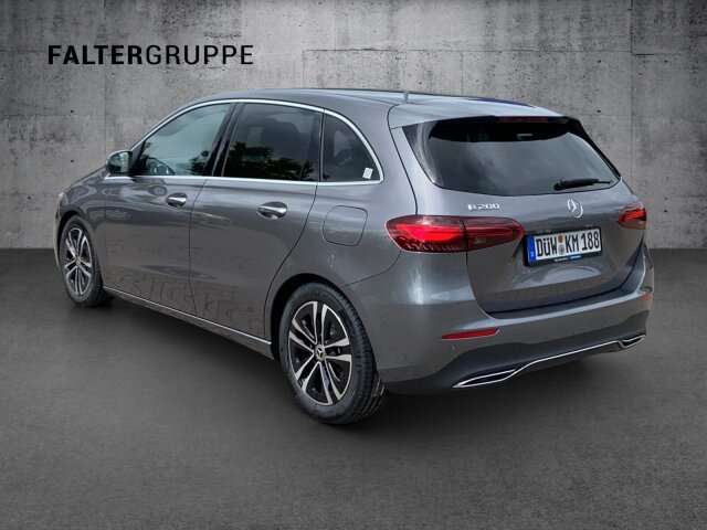 Fahrzeugbild eines Mercedes-Benz B-Klasse