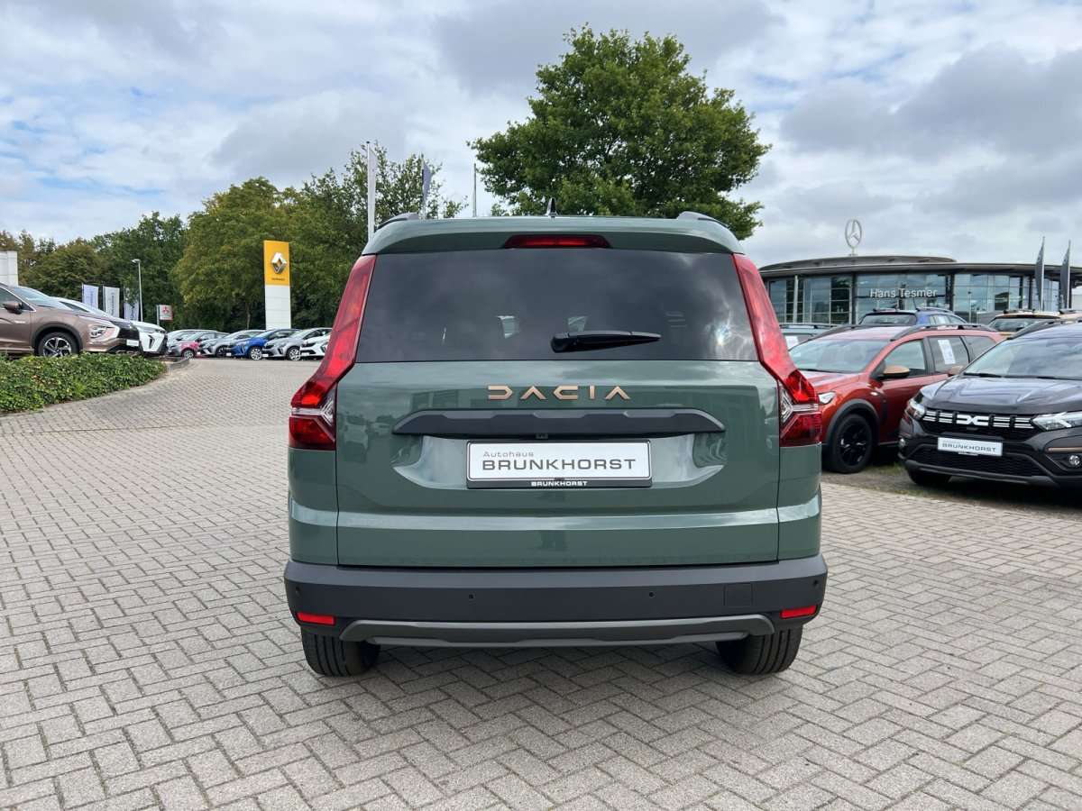 Fahrzeugbild eines Dacia Jogger