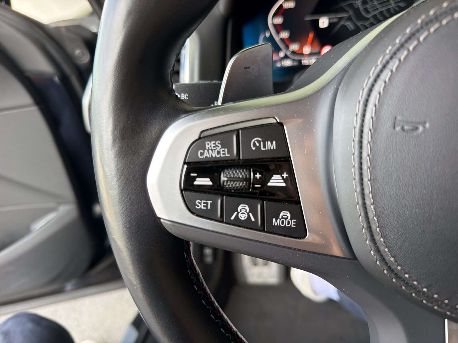 Fahrzeugbild eines BMW 8er-Reihe