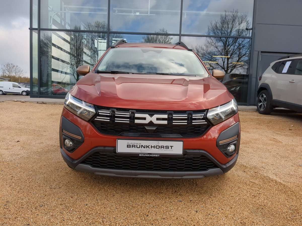 Fahrzeugbild eines Dacia Jogger