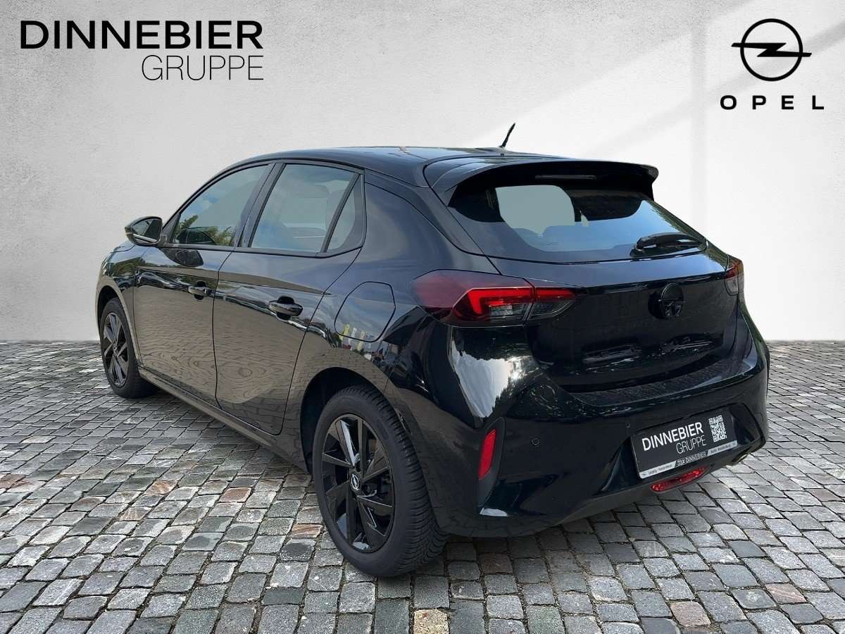 Fahrzeugbild eines Opel Corsa