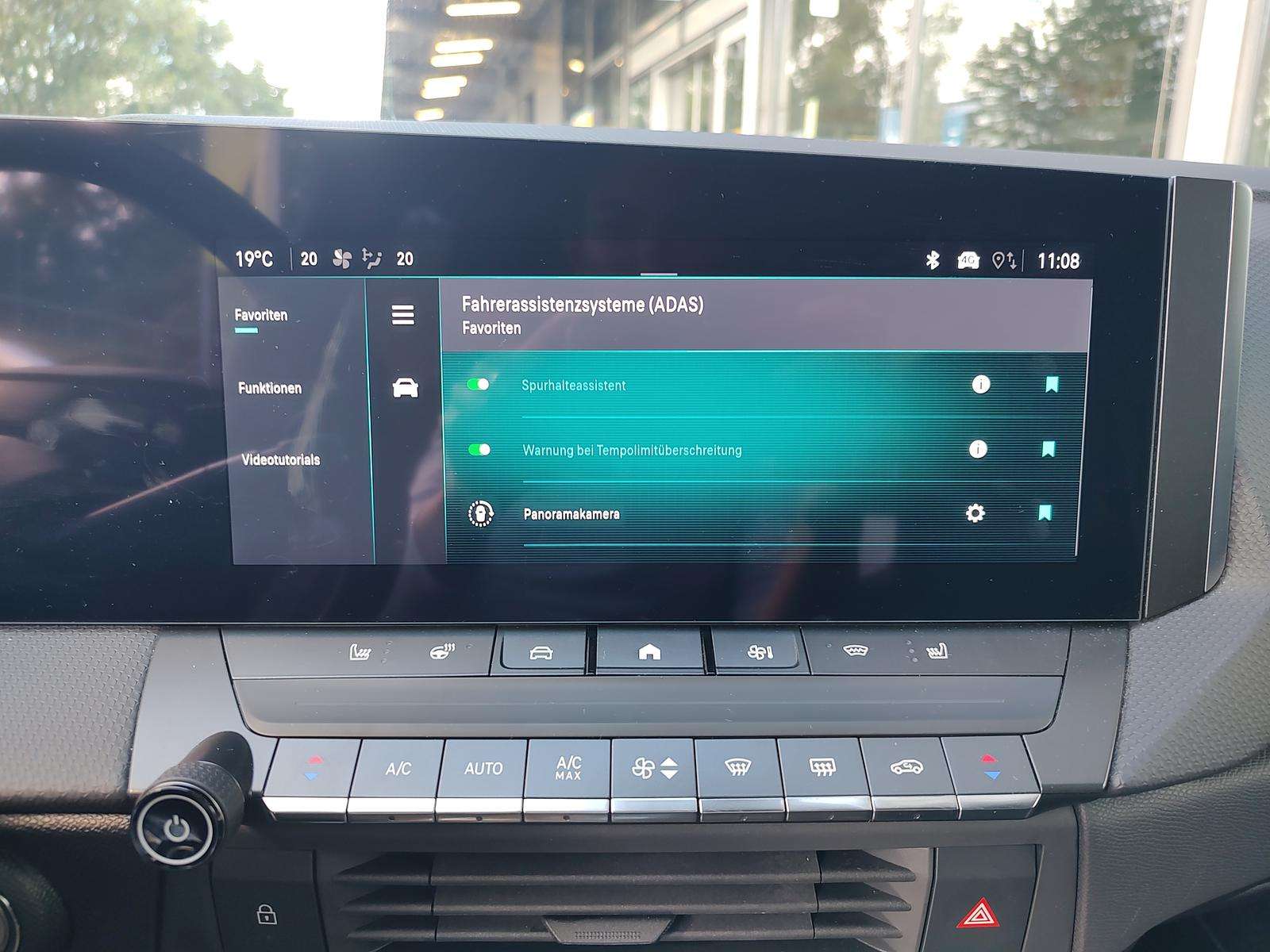 Fahrzeugbild eines Opel Astra