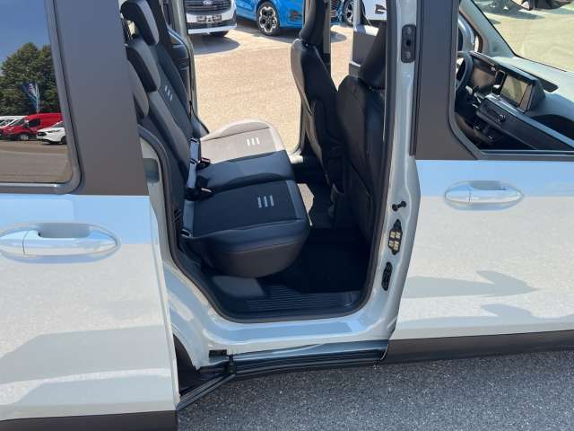 Fahrzeugbild eines Ford Tourneo Courier