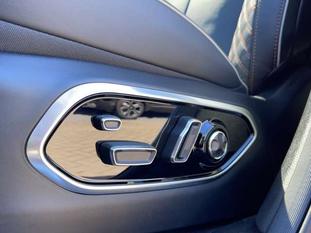 Fahrzeugbild eines Jeep Grand Cherokee
