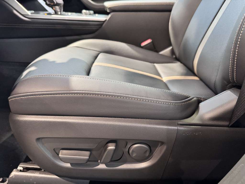 Fahrzeugbild eines Mazda CX-80