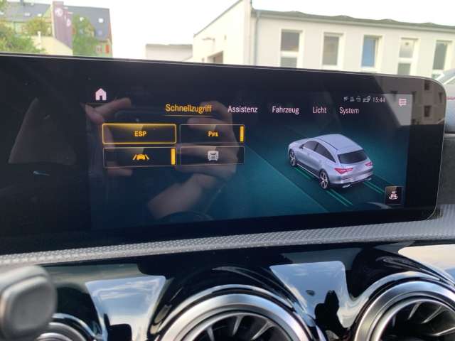 Fahrzeugbild eines Mercedes-Benz CLA