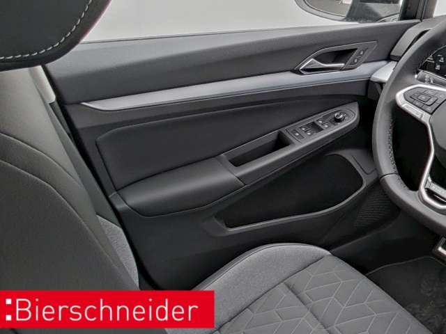 Fahrzeugbild eines Volkswagen Golf