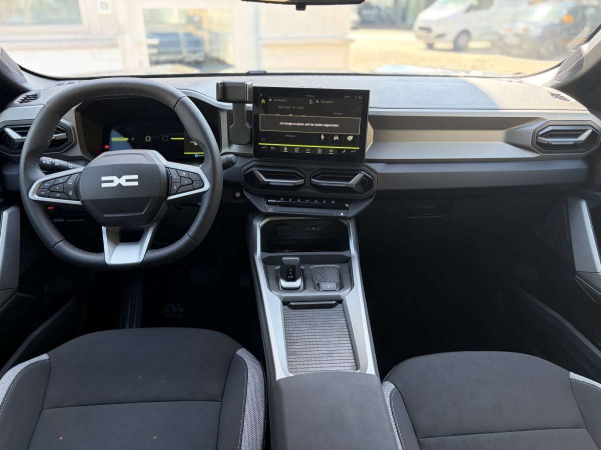 Fahrzeugbild eines Dacia Bigster