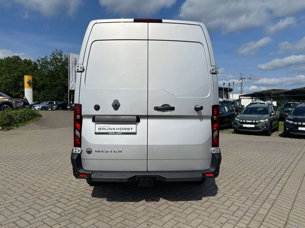 Fahrzeugbild eines Renault Master