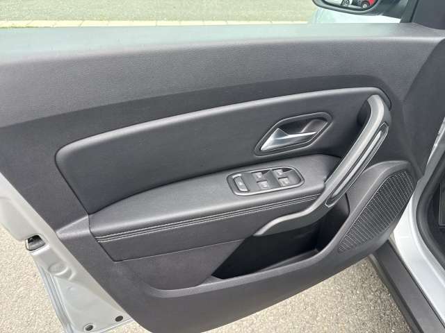 Fahrzeugbild eines Dacia Duster