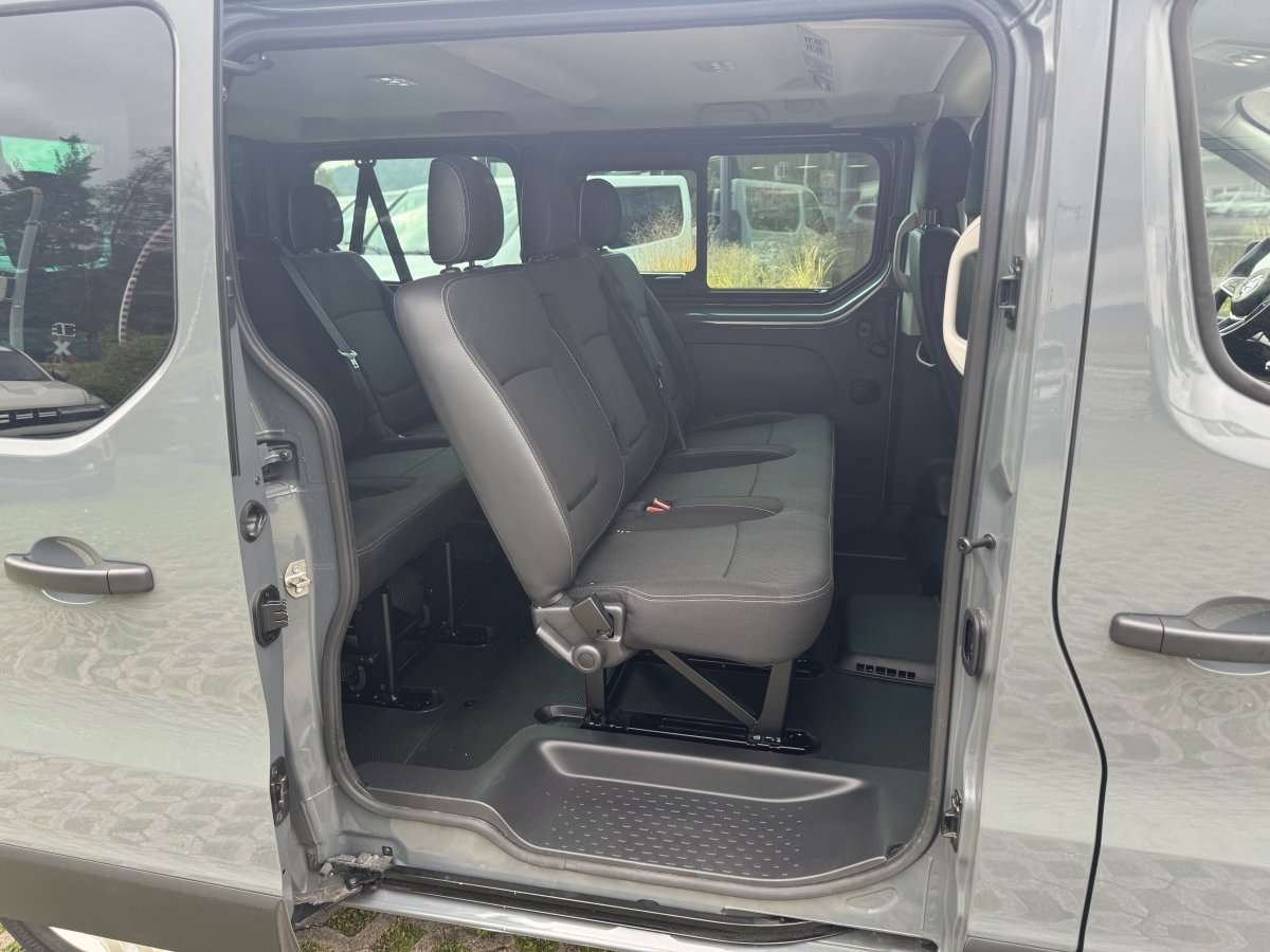 Fahrzeugbild eines Nissan Primastar