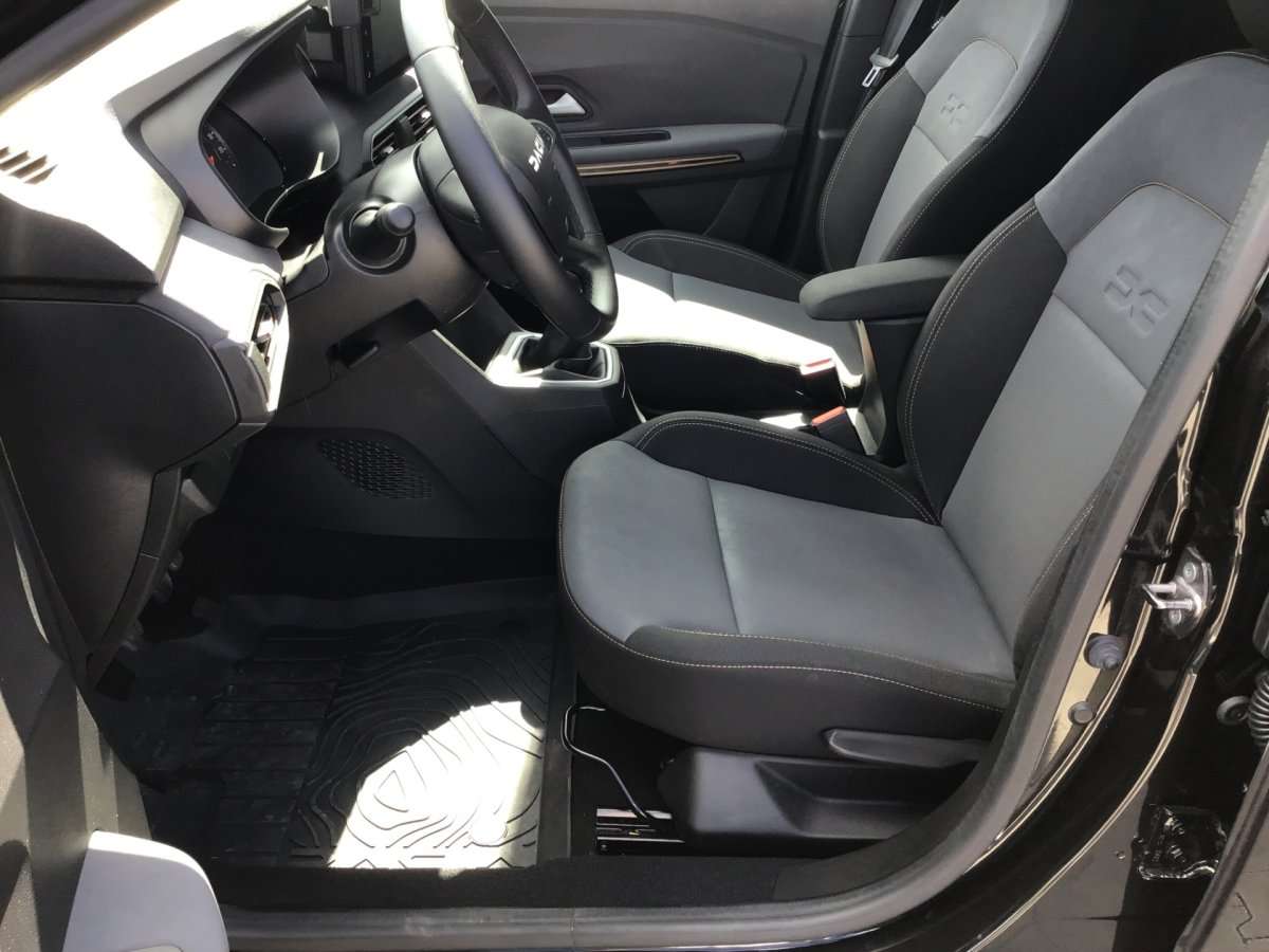 Fahrzeugbild eines Dacia Jogger