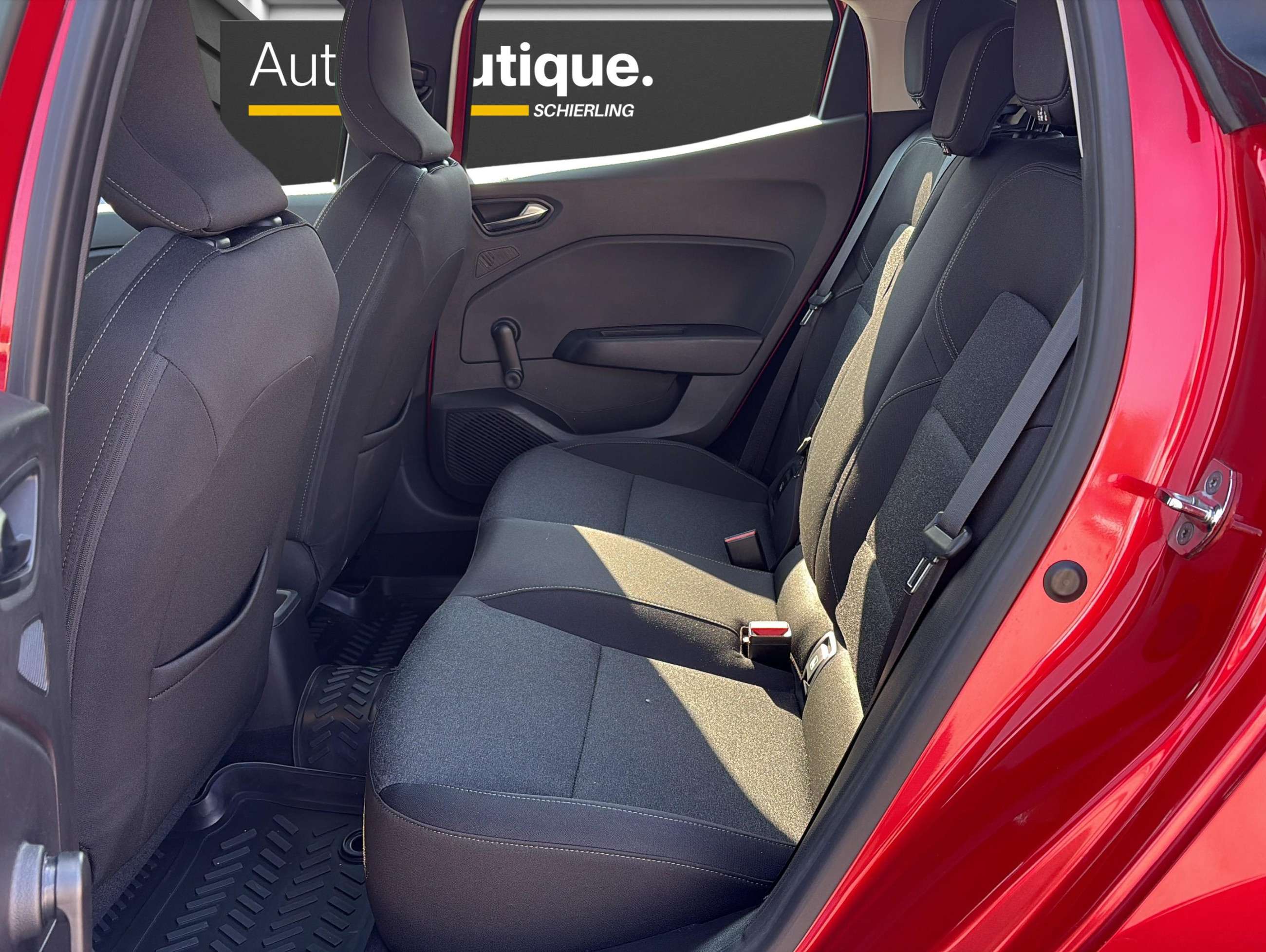 Fahrzeugbild eines Renault Clio