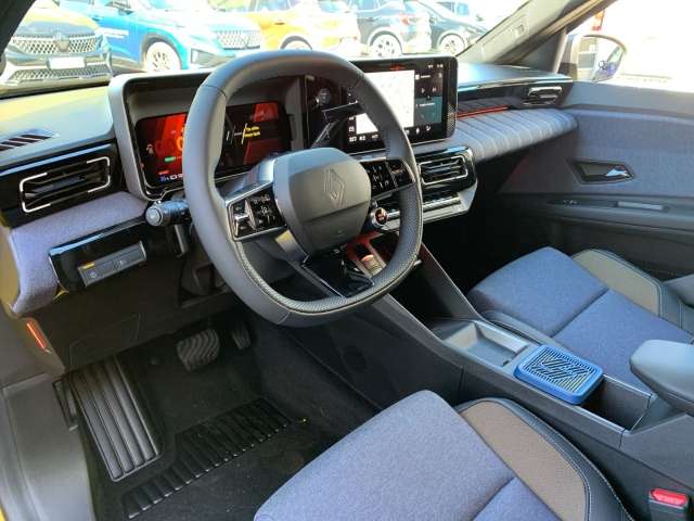 Fahrzeugbild eines Renault 5 E-TECH