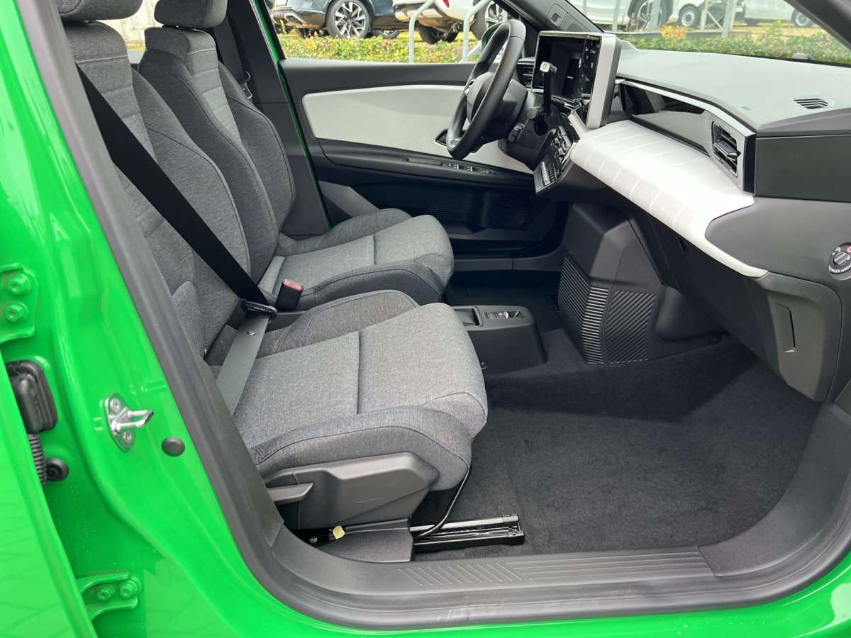 Fahrzeugbild eines Renault 5 E-TECH