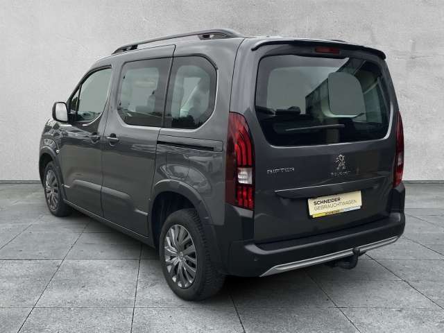 Fahrzeugbild eines Peugeot Rifter