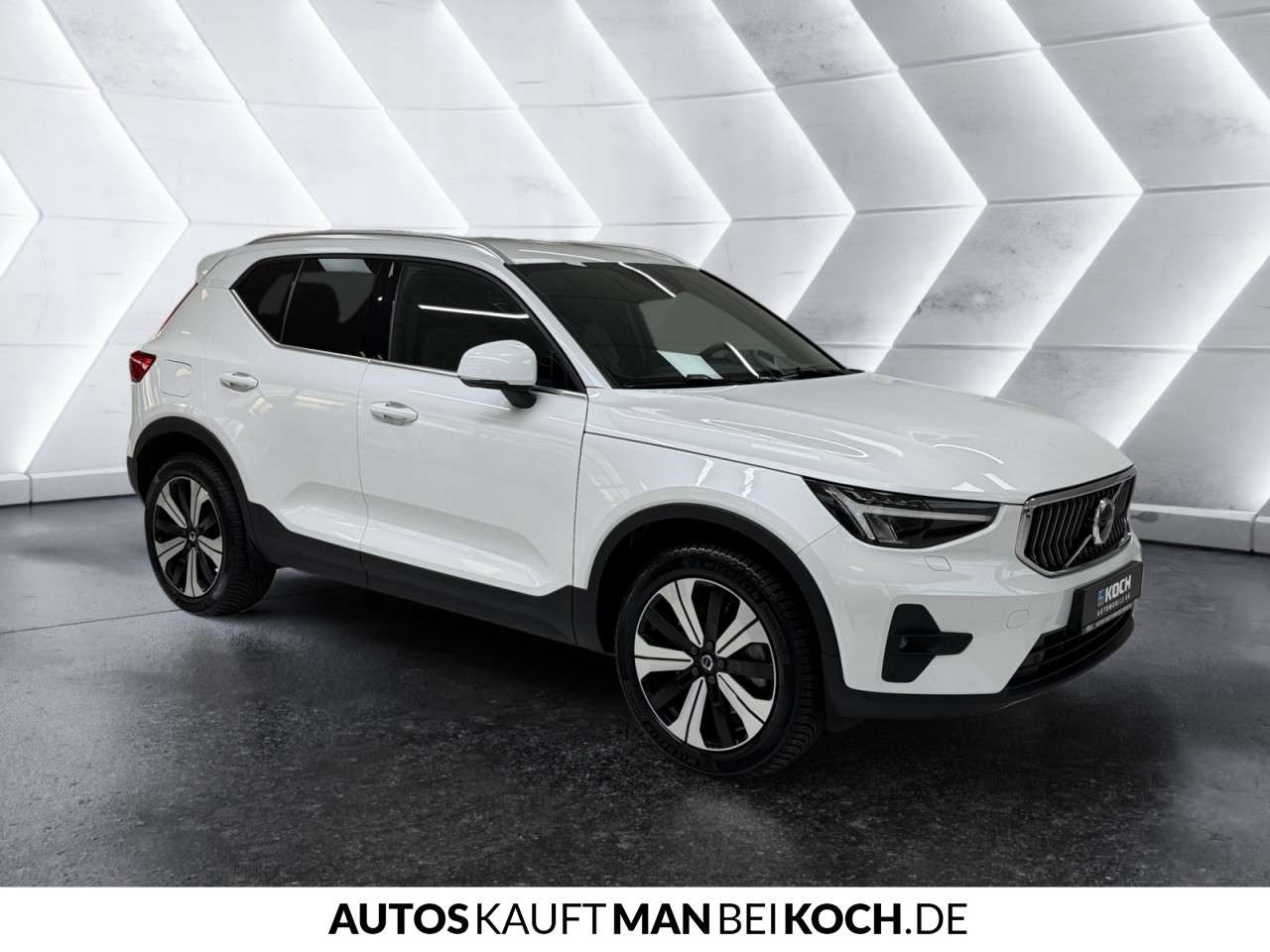 Fahrzeugbild eines Volvo XC40
