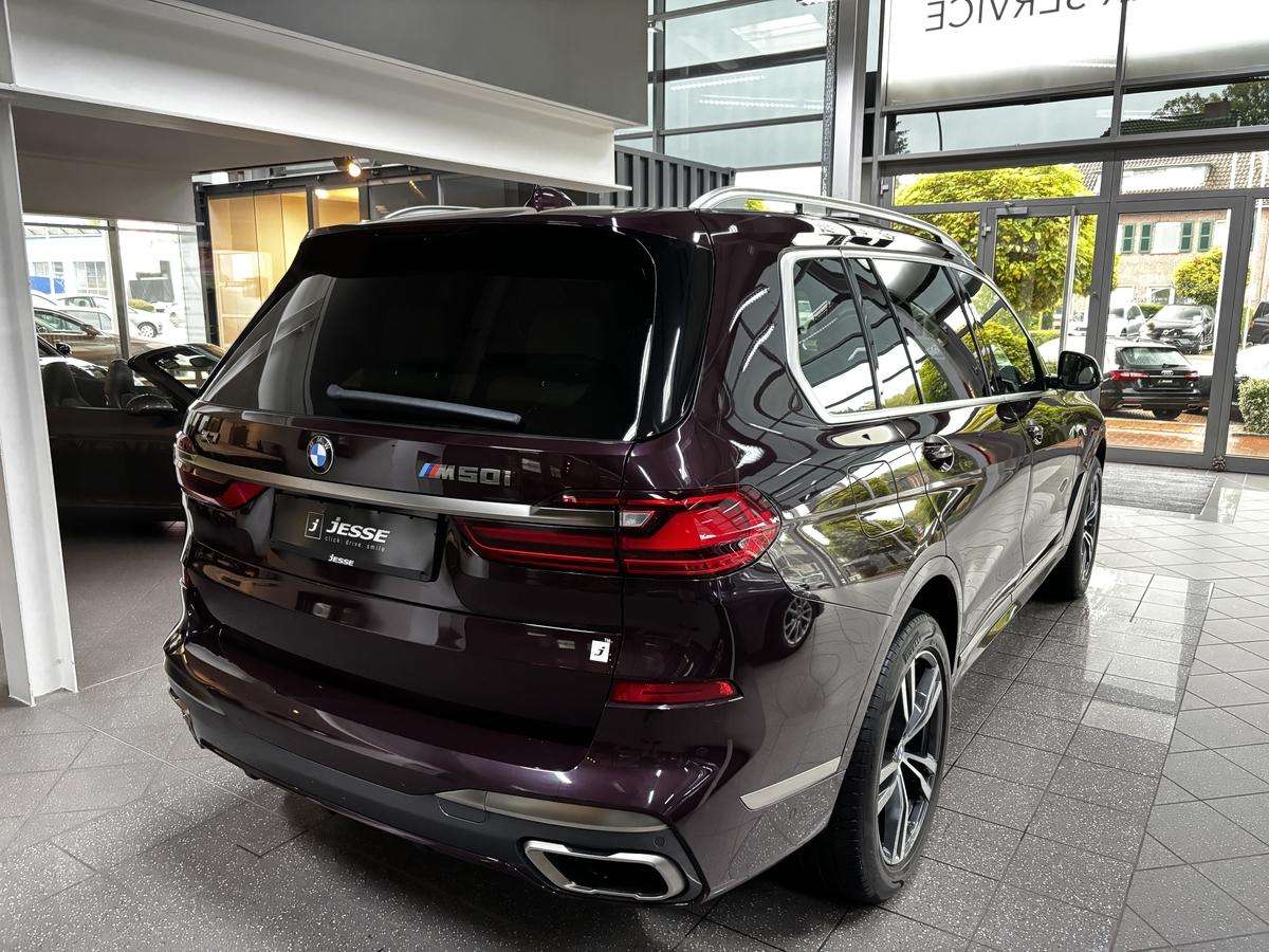 Fahrzeugbild eines BMW X7