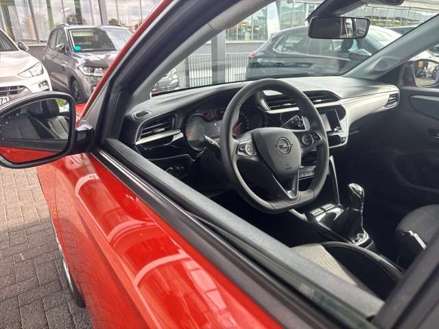 Fahrzeugbild eines Opel Corsa
