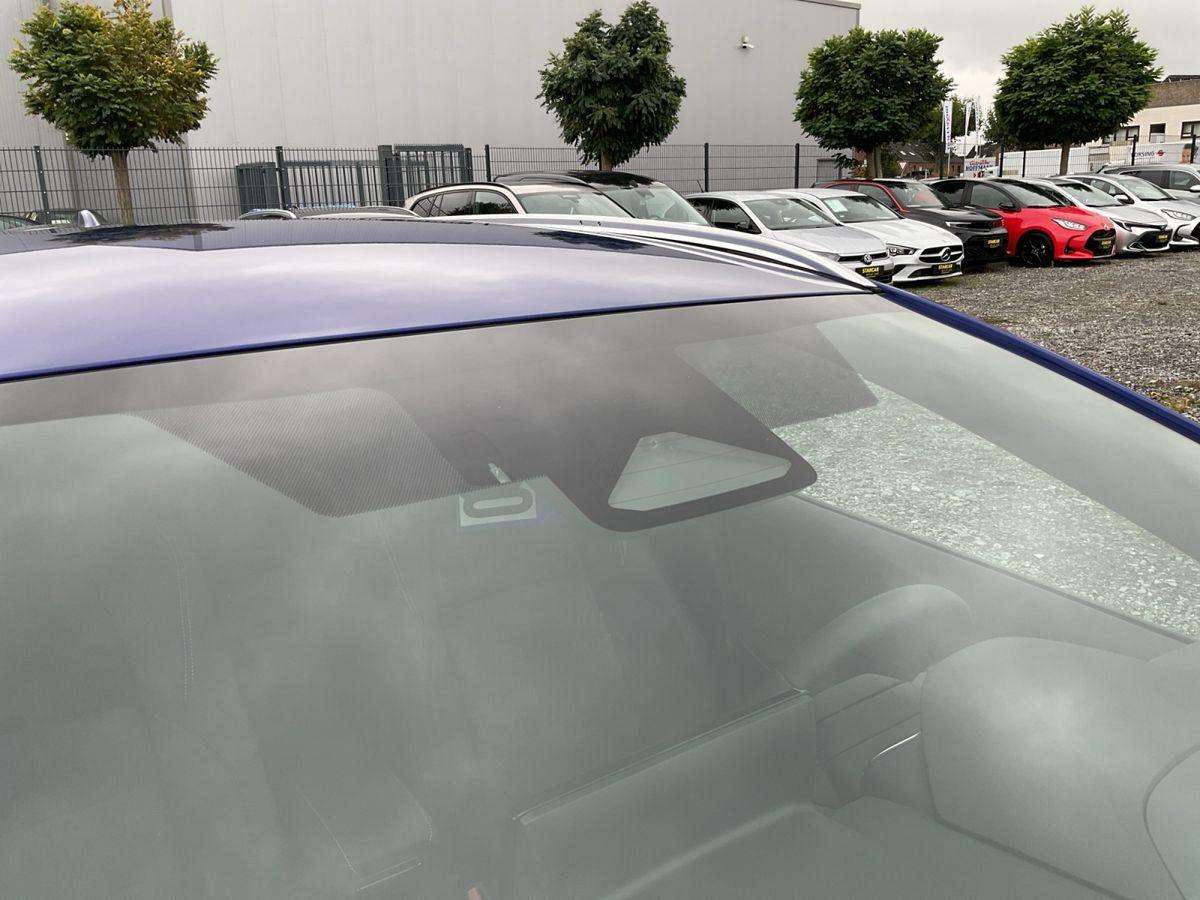Fahrzeugbild eines Toyota Corolla