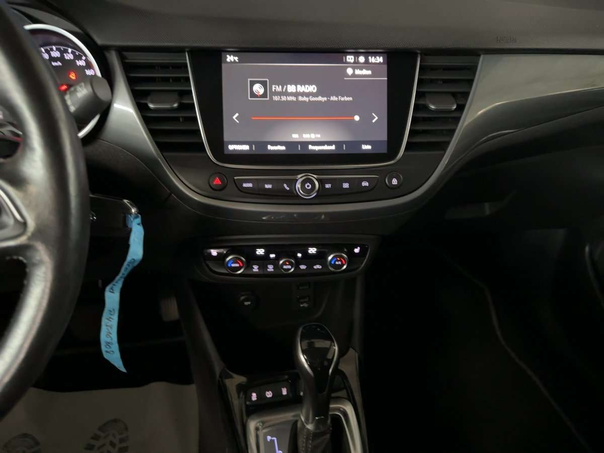 Fahrzeugbild eines Opel Crossland X