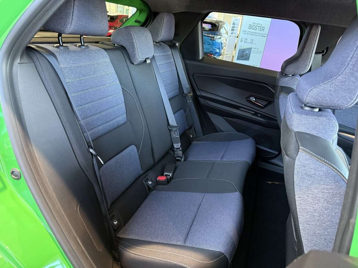 Fahrzeugbild eines Renault 5 E-TECH