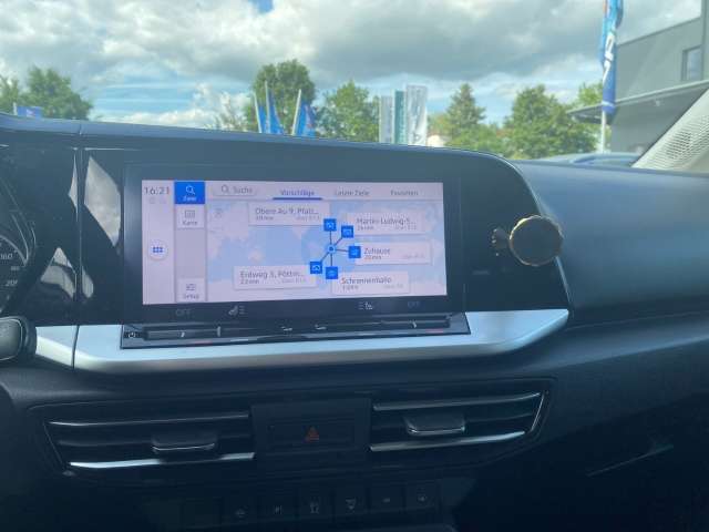 Fahrzeugbild eines Ford Grand Tourneo