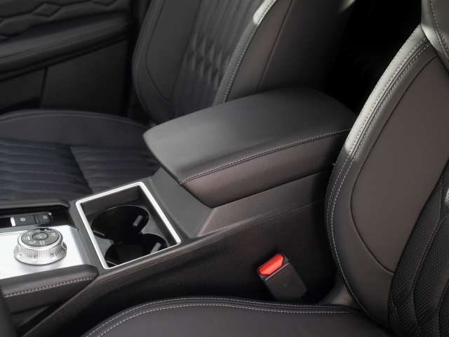 Fahrzeugbild eines Mitsubishi Outlander