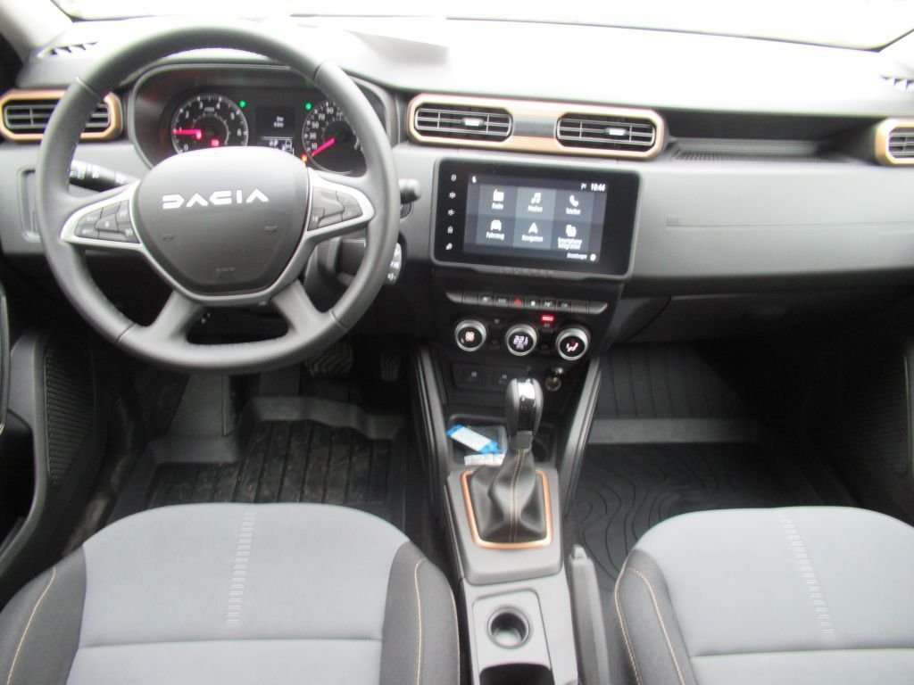 Fahrzeugbild eines Dacia Duster