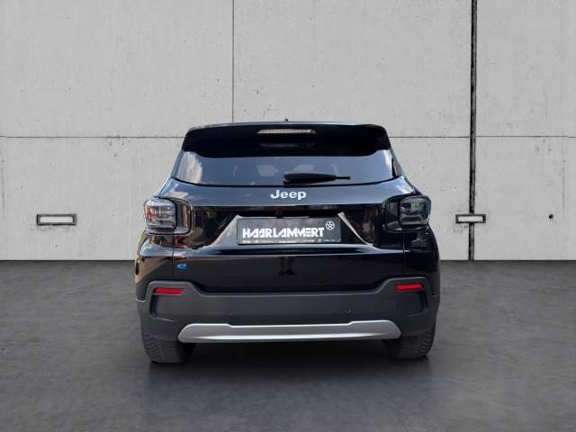 Fahrzeugbild eines Jeep Avenger