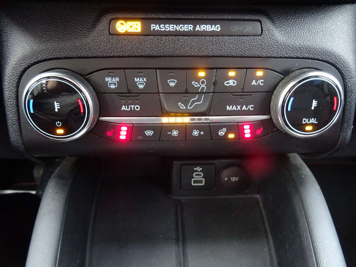 Fahrzeugbild eines Ford Kuga