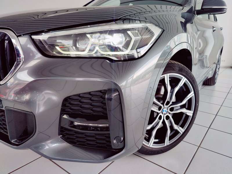 Fahrzeugbild eines BMW X1