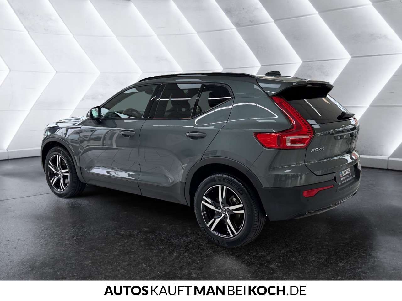 Fahrzeugbild eines Volvo XC40
