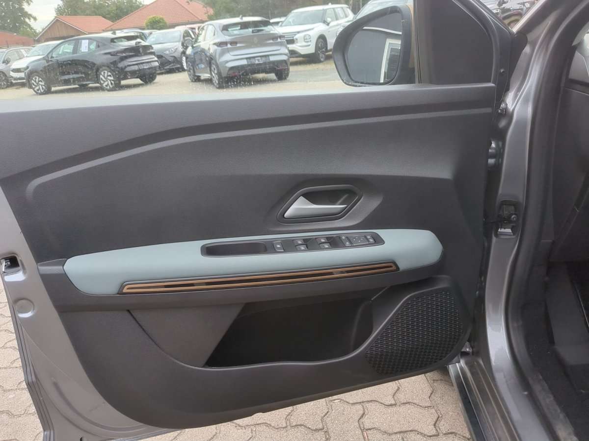 Fahrzeugbild eines Dacia Sandero