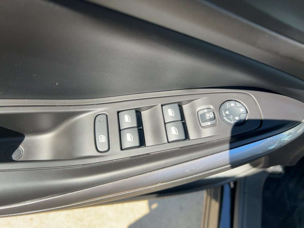Fahrzeugbild eines Opel Grandland X