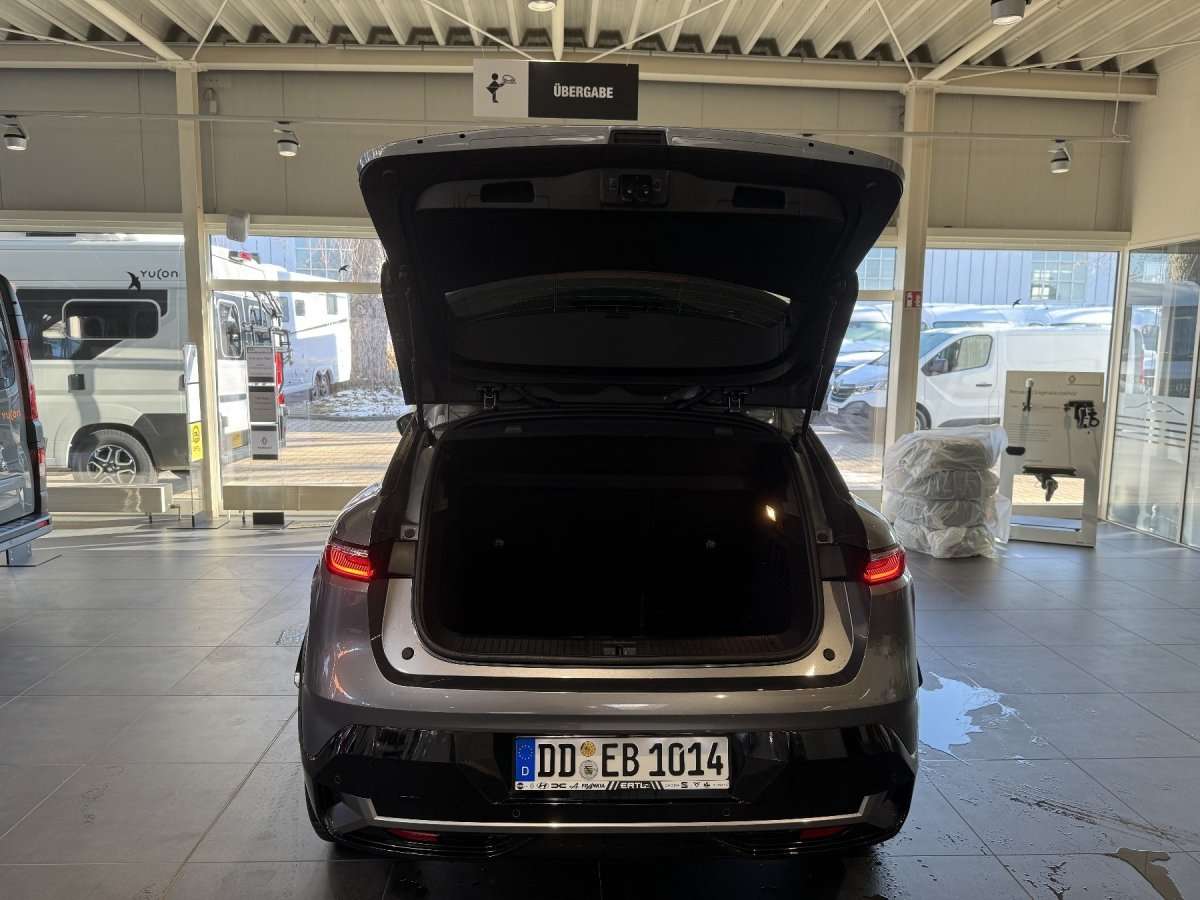 Fahrzeugbild eines Renault Megane E-TECH