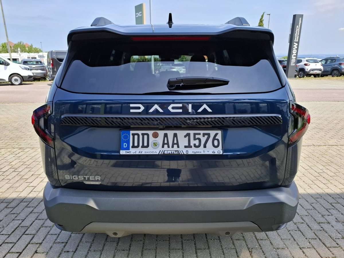 Fahrzeugbild eines Dacia Bigster