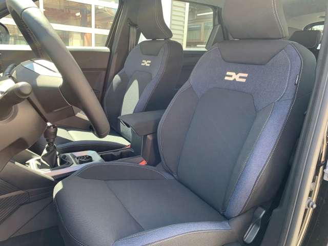 Fahrzeugbild eines Dacia Bigster