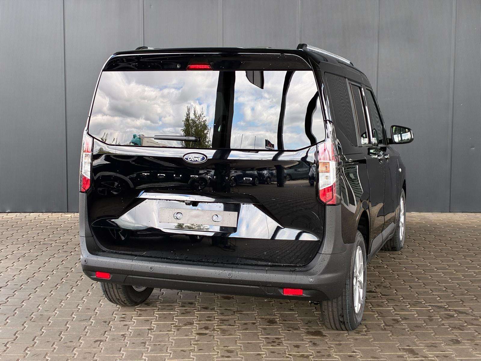 Fahrzeugbild eines Ford Tourneo Courier