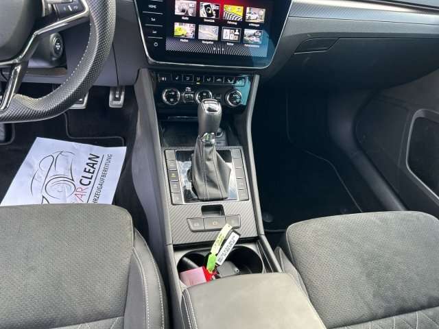 Fahrzeugbild eines Skoda Superb