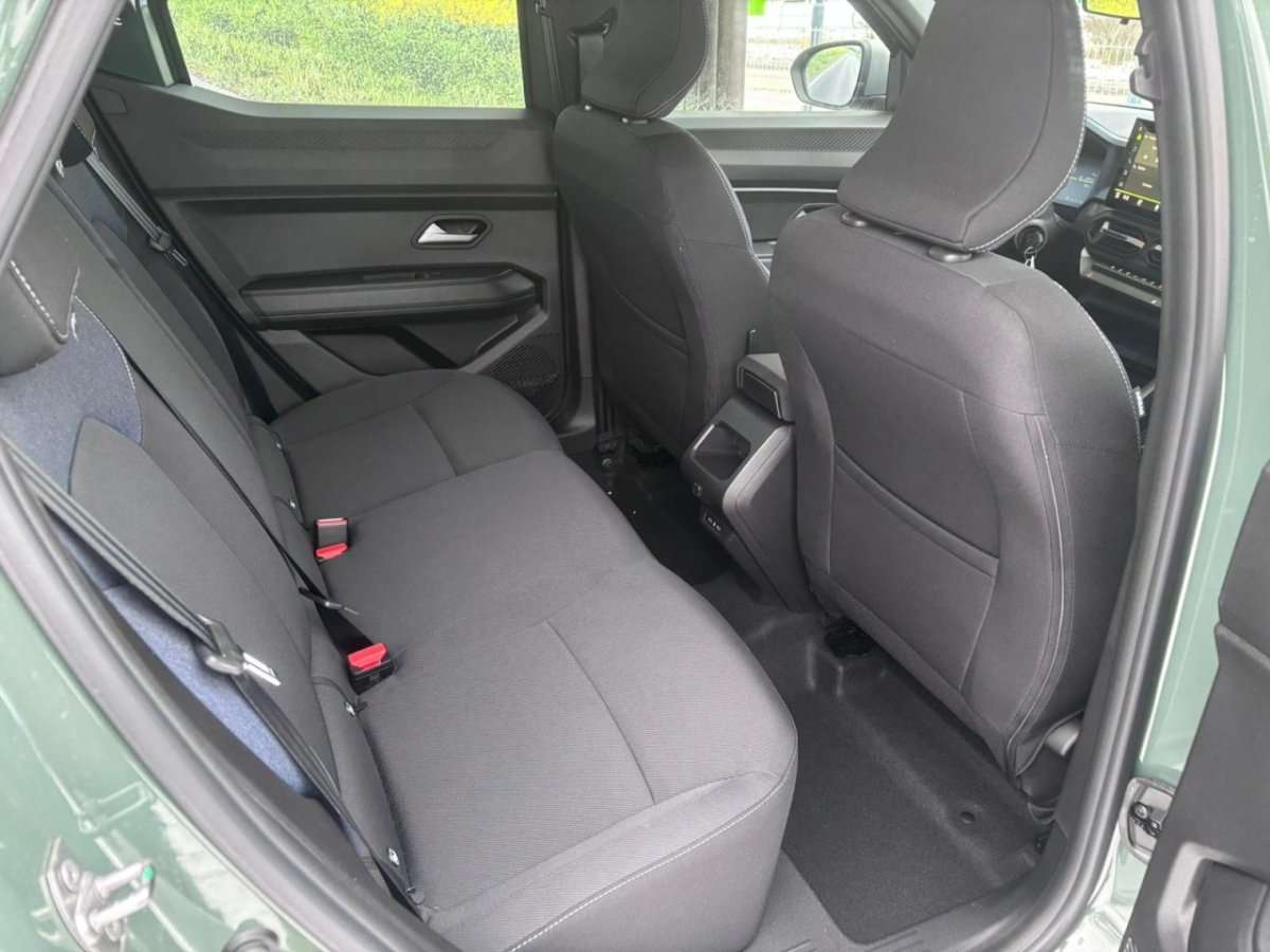 Fahrzeugbild eines Dacia Duster